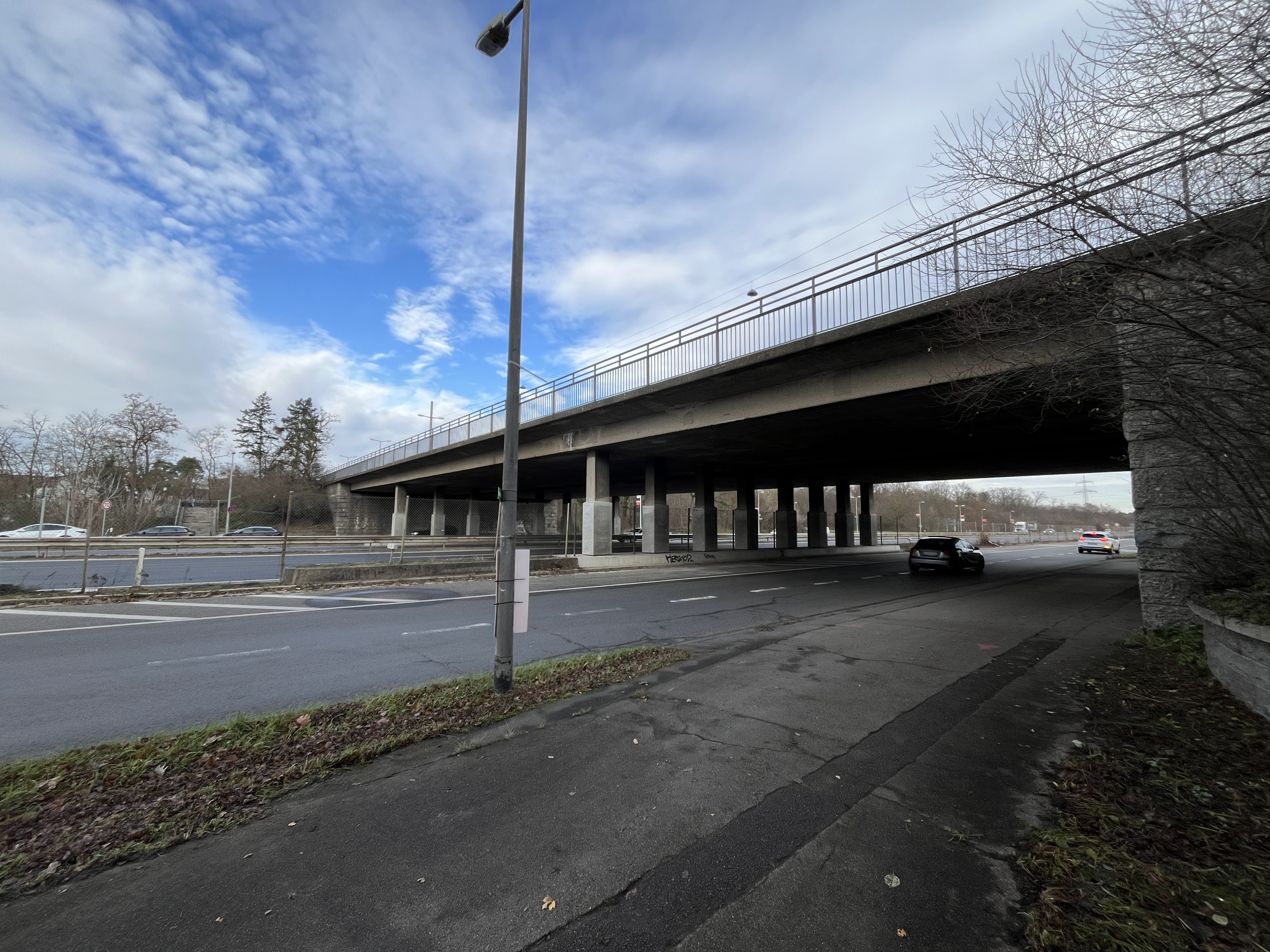 Überführung der K 9751 in Mannheim-Käfertal