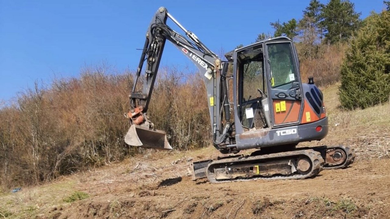 Maschineneinsatz im Naturschutzgebiet