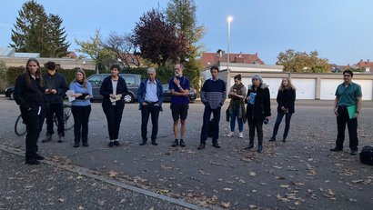 Regierungspräsidentin Sylvia M. Felder informierte sich am 17.10.2022, zusammen mit beteiligten Akteuren, über das Projekt NaturLicht