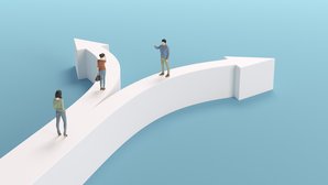 Weichenstellung im Dialog Eine Linienführung gabelt sich in zwei Linien, die mit Pfeilen versehen sind. Auf den Linien stehen drei Menschen, die im Dialog sind.