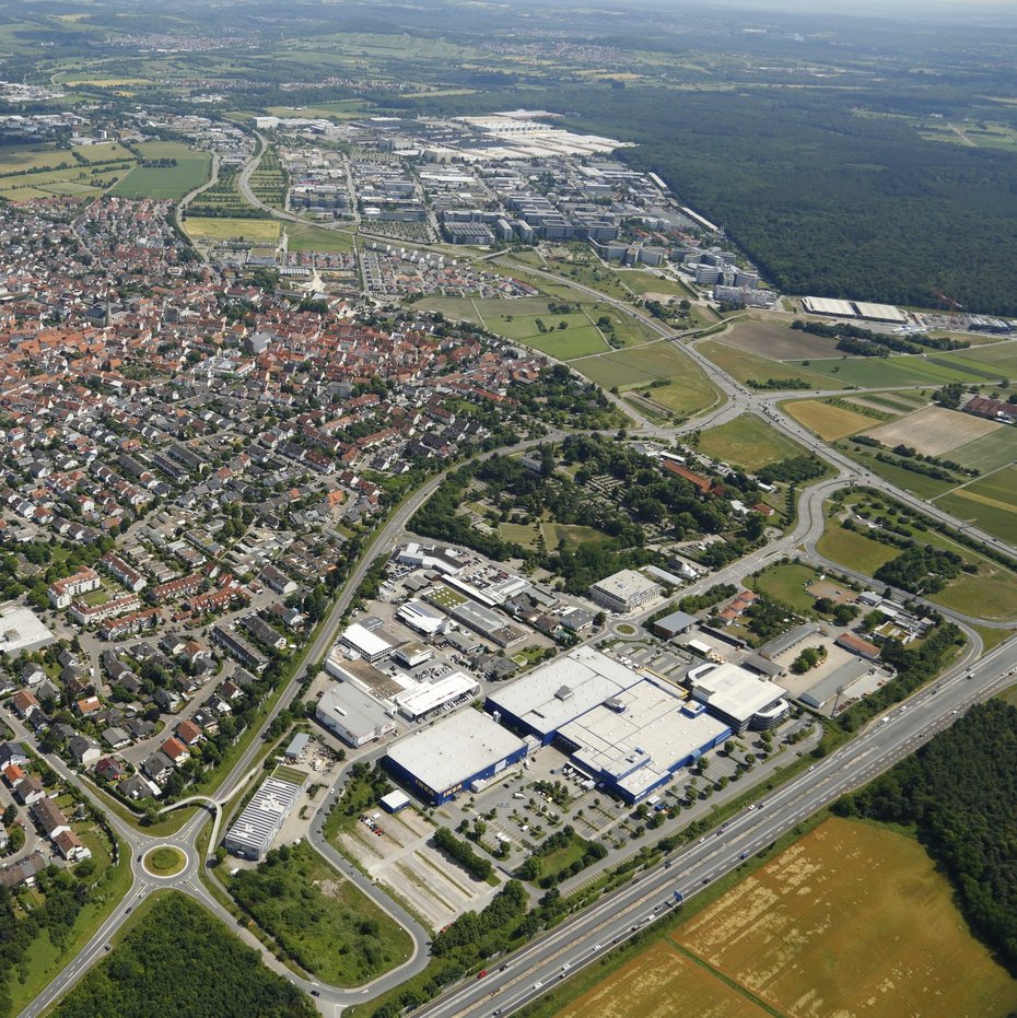 Luftbild von Walldorf Luftbild von Walldorf mit SAP SE, Heidelberger Druckmaschinen AG, MLP SE und Wiesloch im Hintergrund
