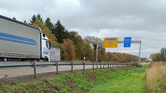 Fahrbahn der B 35 bei Bruchsal