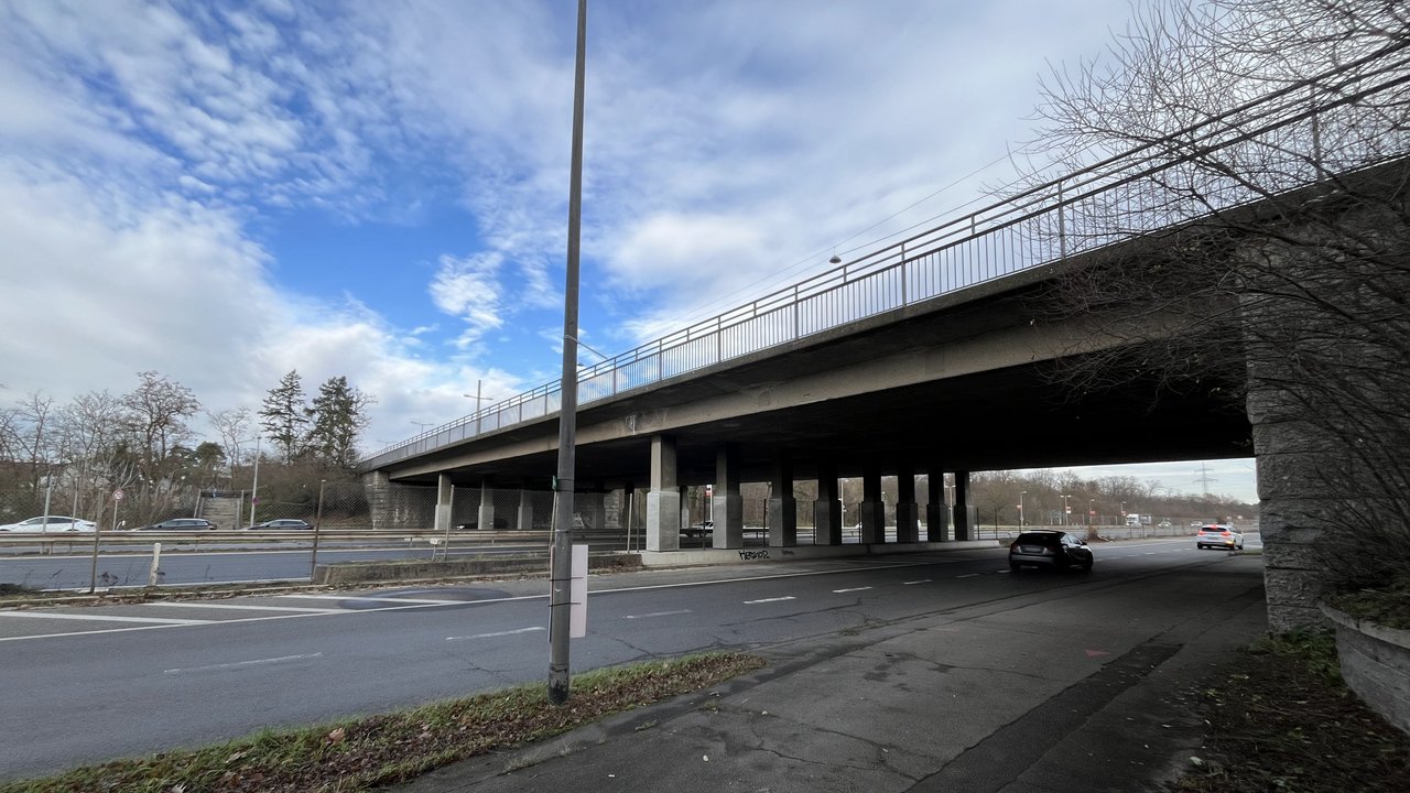 Überführung der K 9751 in Mannheim-Käfertal