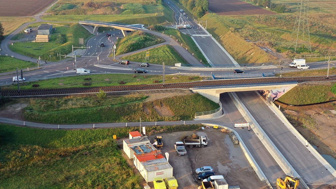 Erstellung einer Grundwasserwanne bei Edingen/ MA-Seckenheim im Zuge der L597 / L637