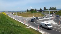 Verkehrsknotenpunkt zwischen neuer L597 und Verbindungsrampe zur L637. Im Hintergrund BW1 (Im Projekt Beginn des Radschnellwegs) Anmerkung: Radschnellweg insgesamt länger!