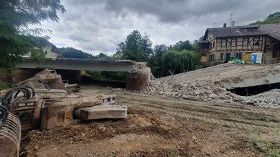 B 292 Seckachbrücke Adelsheim - Feld West ist abgerissen