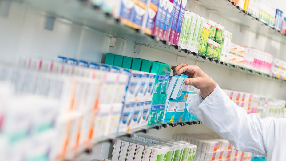 Medikamente in einer Apotheke Medikamente in einer Apotheke